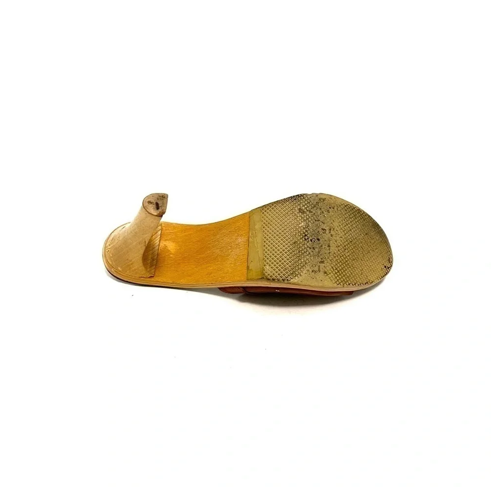 Vintage 1970s brown leather open toe wooden polly style heels